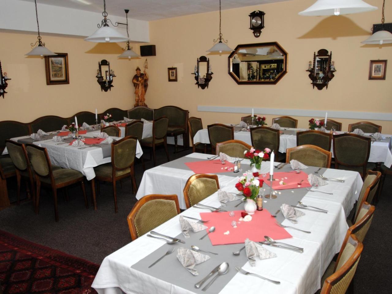 Pension Waldesruh Welschneudorf Esterno foto